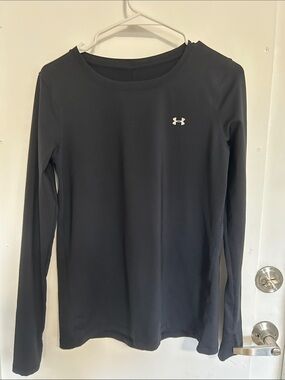 Under Armour Women's Long Sleeve Performance Top - Black